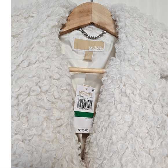 NWT Michael Kors Faux Fur Coat – White / Bone - Size L - Picture 3 of 9